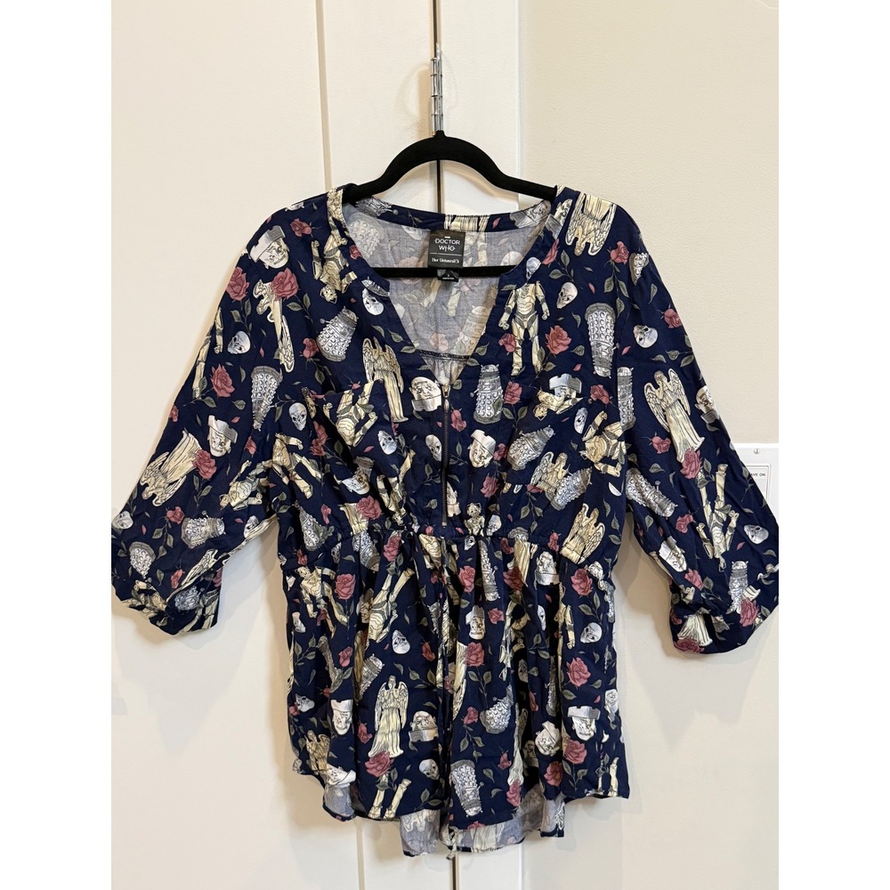 Torrid Her Universe Doctor Who Villains Roses Navy Zip Front Blouse Plus Size 3